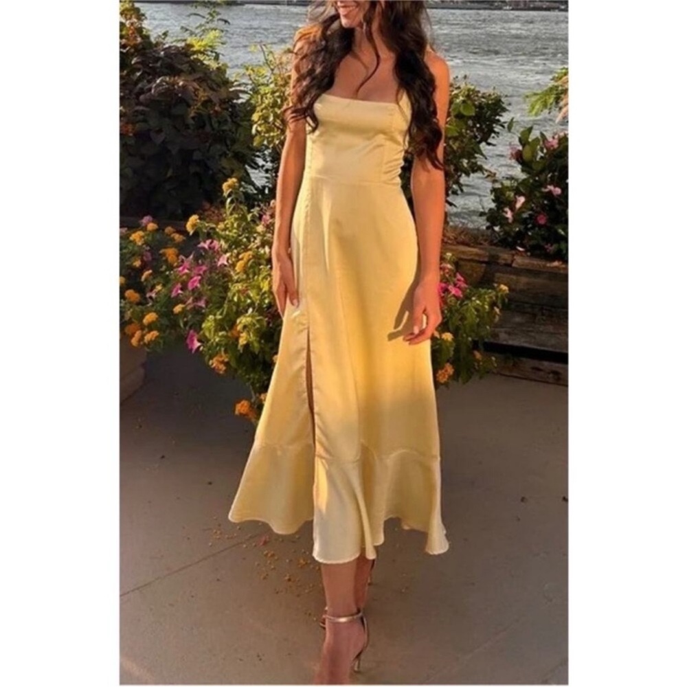 ⭐️Show Me Your Mumu Garden Midi Dress Yellow Size s⭐️